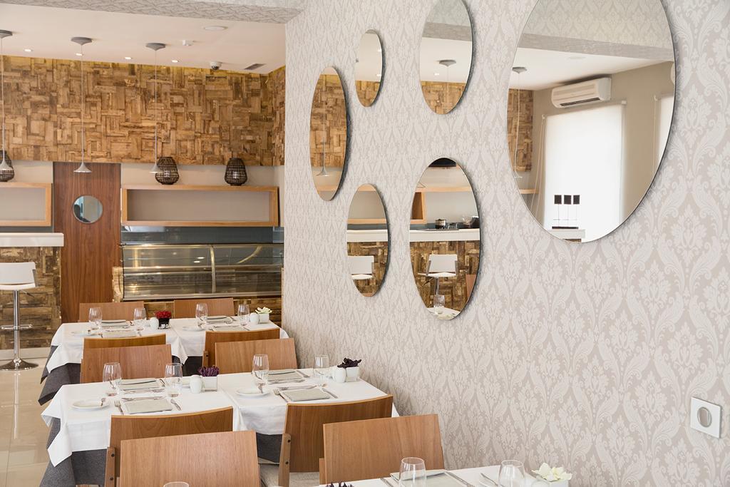 Faias - Boutique Hotel Luanda Exteriör bild