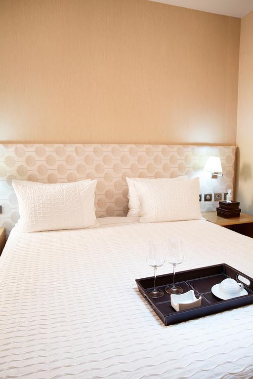 Faias - Boutique Hotel Luanda Exteriör bild